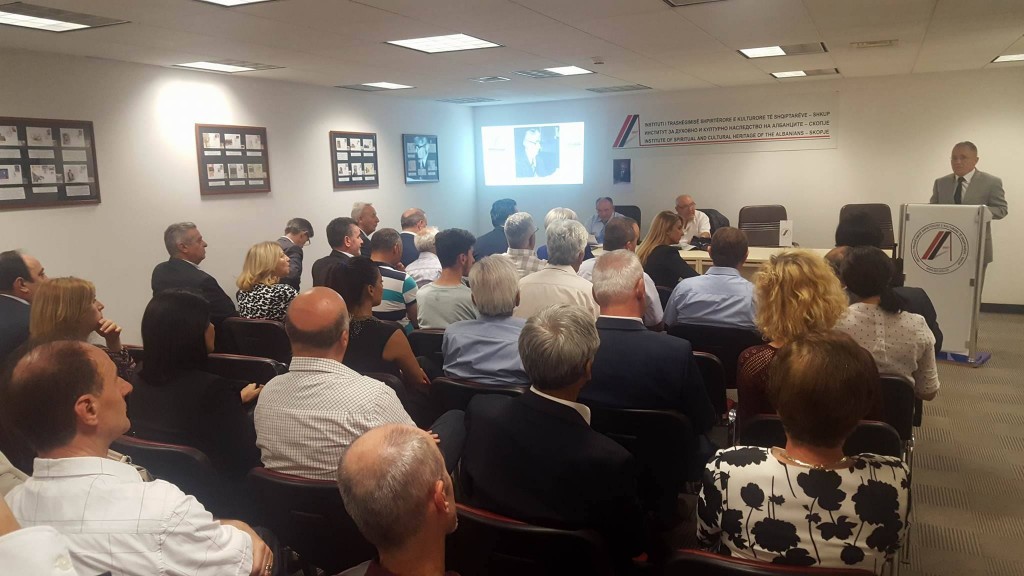 1.drejtori me publikun